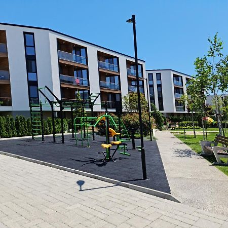 Raya Apartment Atlantis Atmosphere Burgas Exterior foto