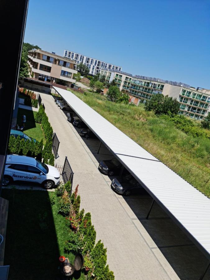 Raya Apartment Atlantis Atmosphere Burgas Exterior foto