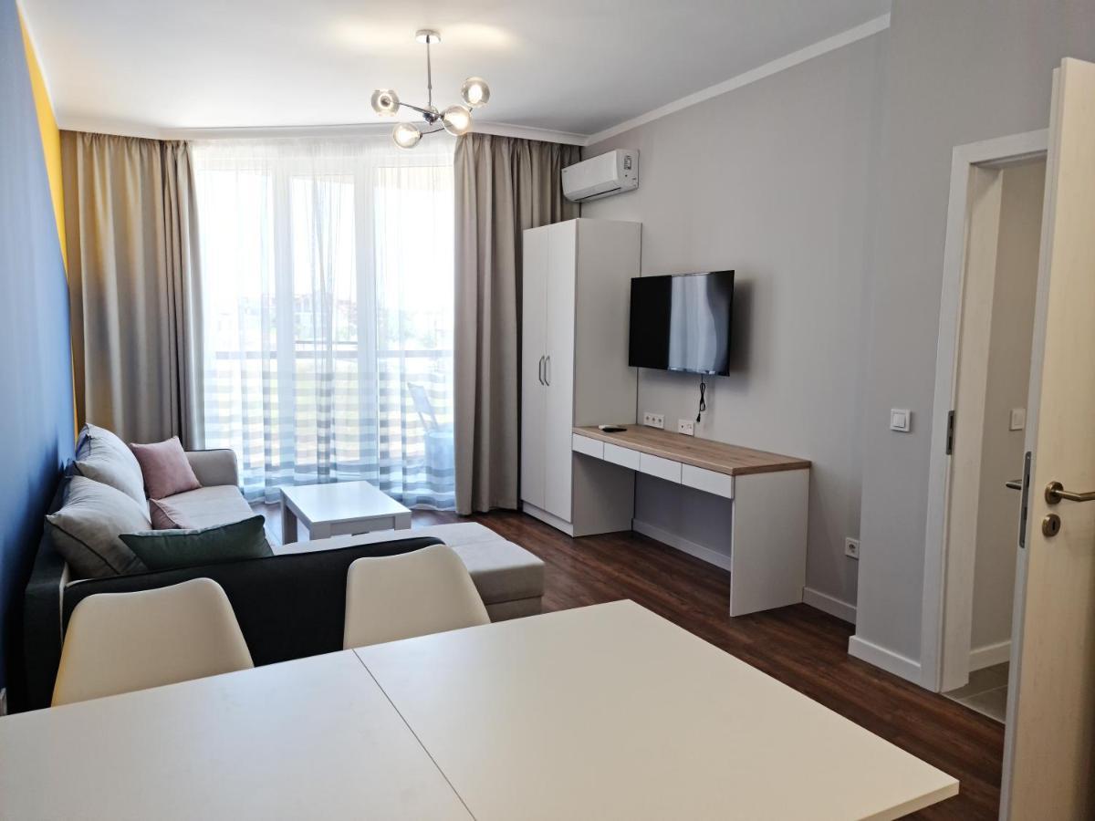 Raya Apartment Atlantis Atmosphere Burgas Exterior foto